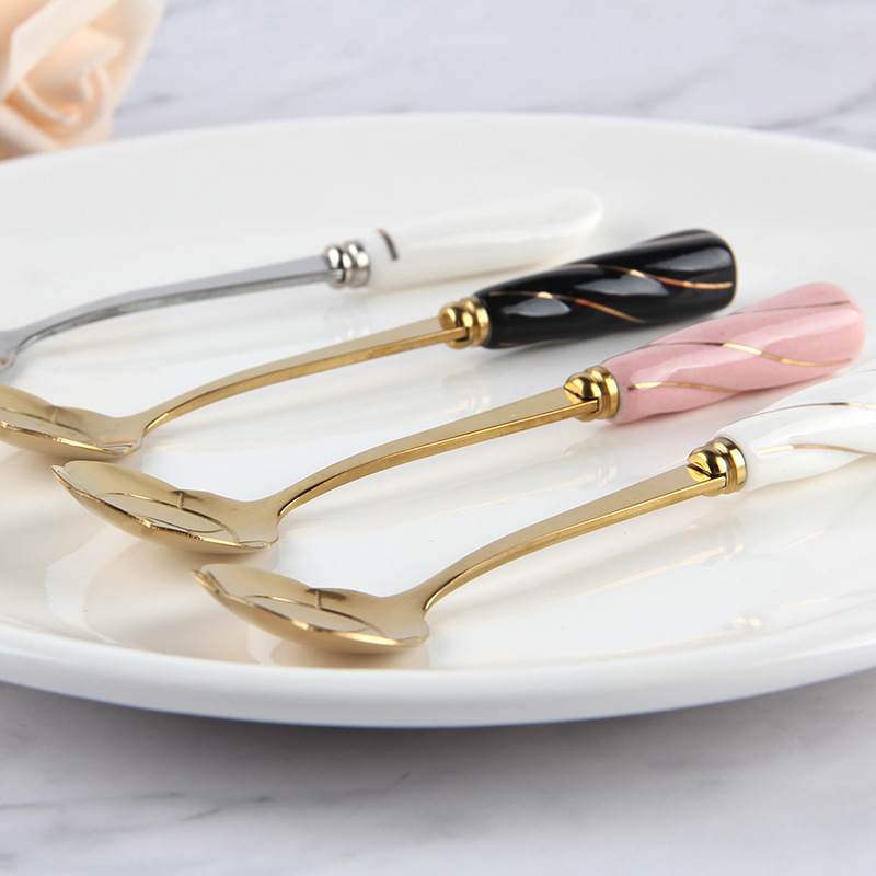 Zastawa stołowa Łyżka do miesz – Kitchen Gadgets Gold recenzja i cena